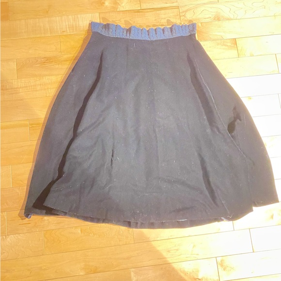 🧚♀️3for50$ Faux velvet calf length skirt - Picture 6 of 8